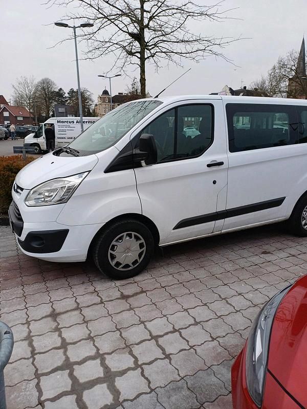 Gebraucht Ford Transit 105 PS (77 kW) 2017 Weiß Van / Kleinbus