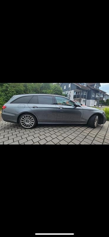Gebraucht Mercedes E43 AMG AMG 401 PS (294 kW) 2017 Grau Limousine