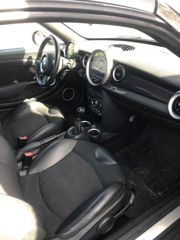 Usata Mini Cooper SD 143 CV (105 kW) 2011 Nero Utilitaria