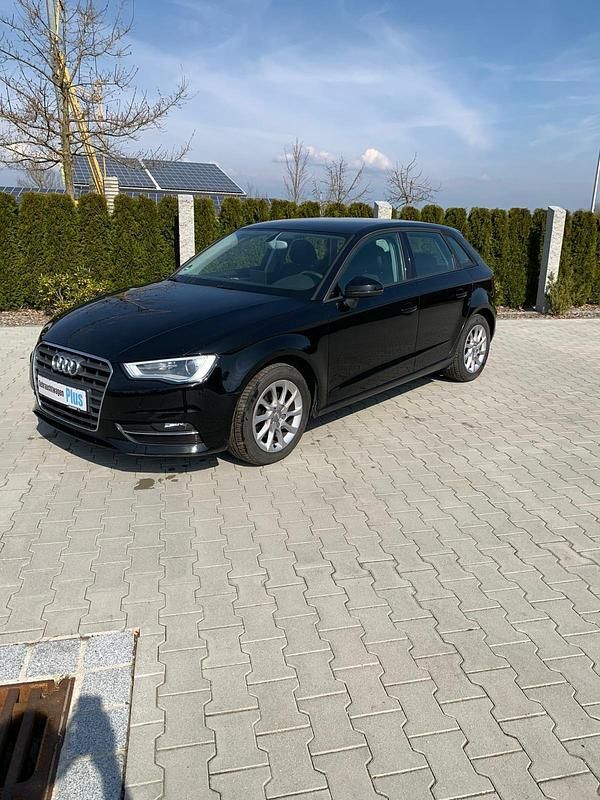 Gebraucht Audi A3 122 PS (89 kW) 2015 Schwarz Limousine