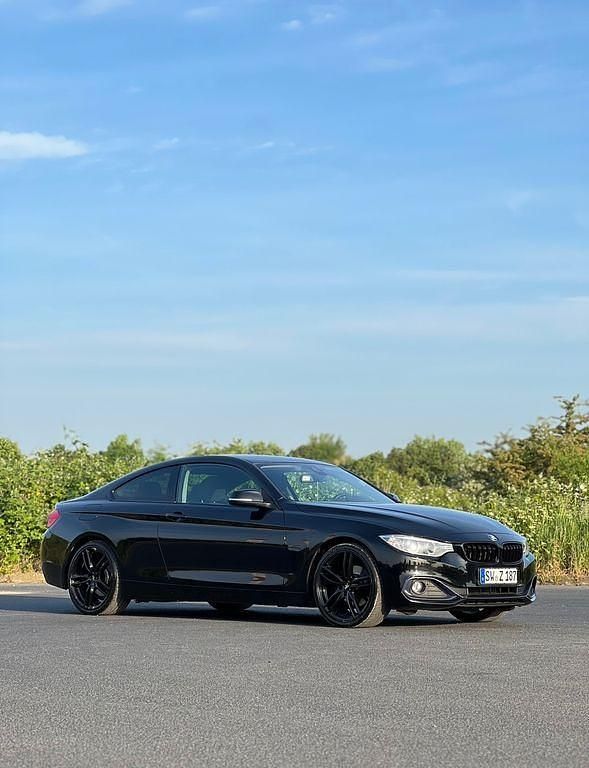 Schwarz Gebraucht 2016 BMW 420 Sport Line Coupé | 17.900 € (Fairer Preis) - Bild 1/4