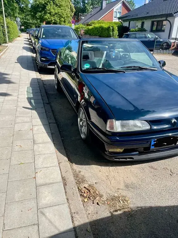 Gebraucht Renault 19 90 PS (66 kW) 1996 Blau Cabrio
