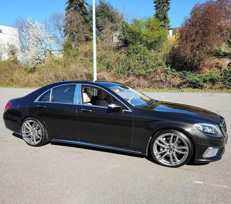 Gebraucht Mercedes S500 AMG 455 PS (334 kW) 2013 Braun Limousine