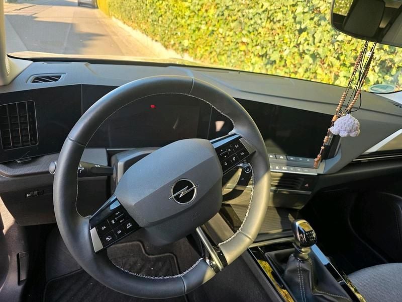 Gebraucht Opel Astra Elegance 131 PS (96 kW) 2024 Grau Kombi