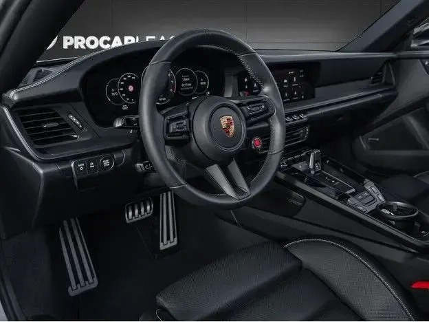 Gebraucht Porsche 992 541 PS (397 kW) 2025 Grau Cabrio