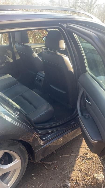 Gebraucht BMW 320 163 PS (119 kW) 2007 Andere farben Kombi