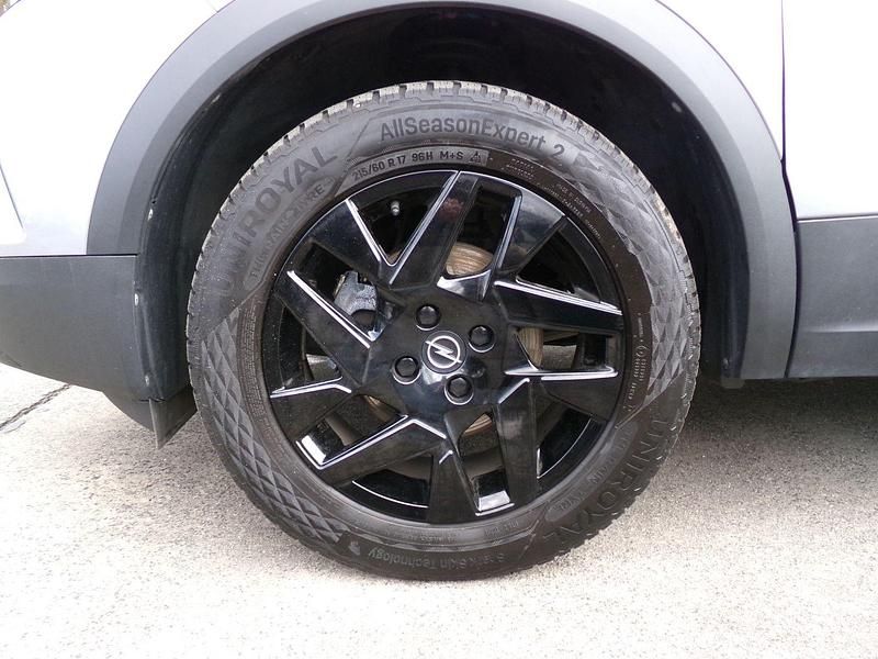 Gebraucht Opel Mokka GS Line 131 PS (96 kW) 2023 Kontrast grau SUV