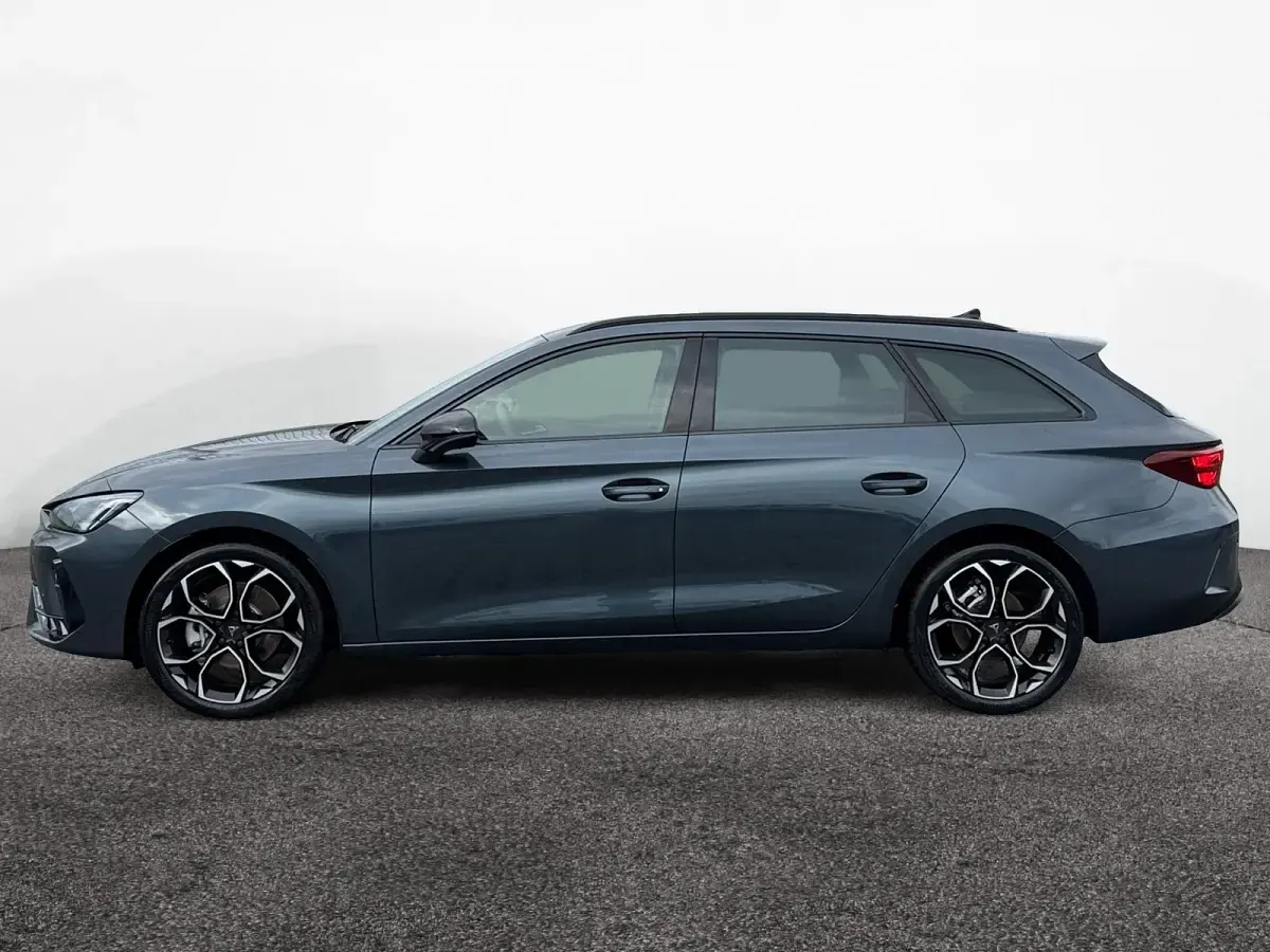 Gebraucht Cupra Leon 150 PS (110 kW) 2026 Grau Limousine
