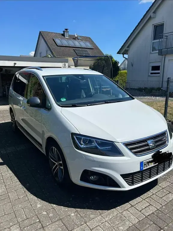 Gebraucht Seat Alhambra FR-Line 184 PS (135 kW) 2017 Weiß Van / Kleinbus