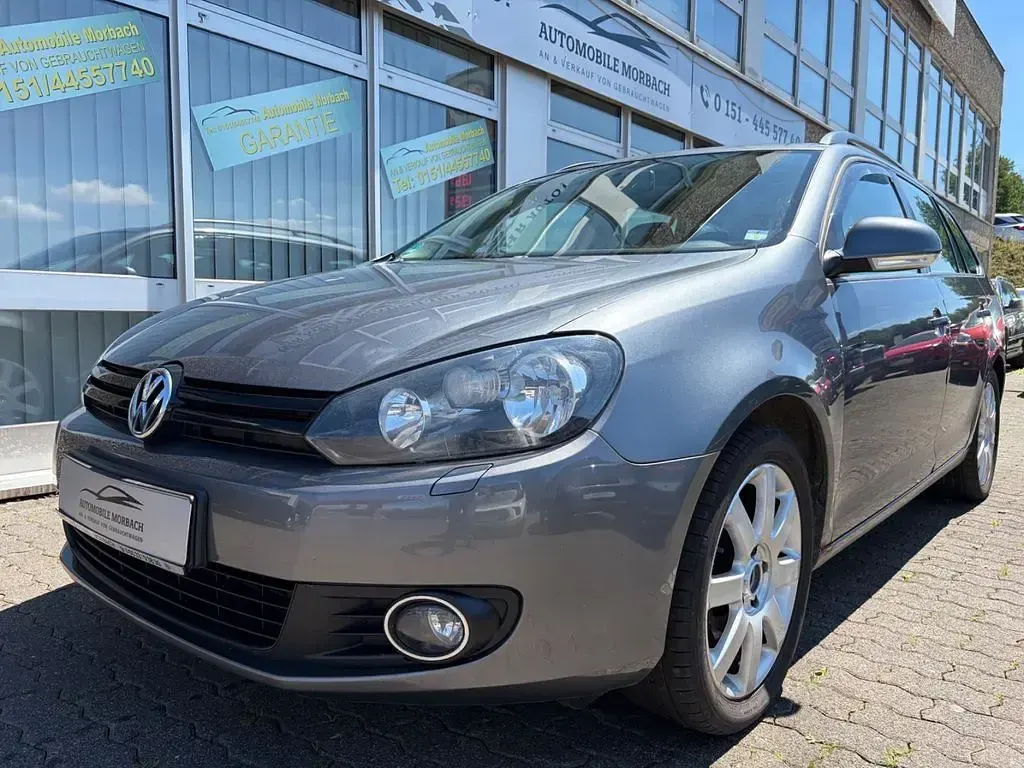 Gebraucht VW Golf VI 105 PS (77 kW) 2011 Grau Kleinwagen