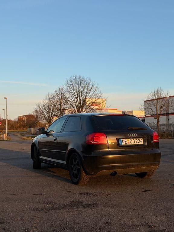 Gebraucht Audi A3 Ambition 102 PS (75 kW) 2008 Schwarz Kleinwagen
