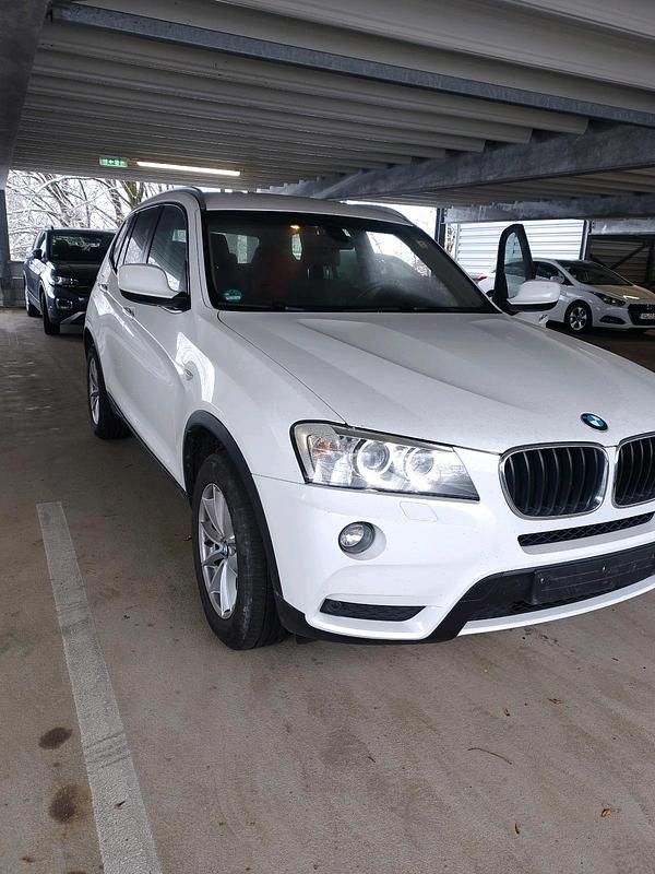 Gebraucht BMW X3 184 PS (135 kW) 2012 Weiß SUV