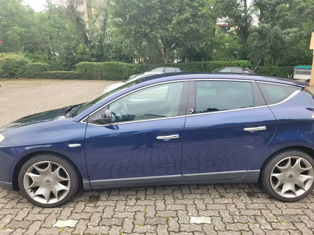 Gebraucht Lancia Delta Silver 139 PS (102 kW) 1996 Kleinwagen