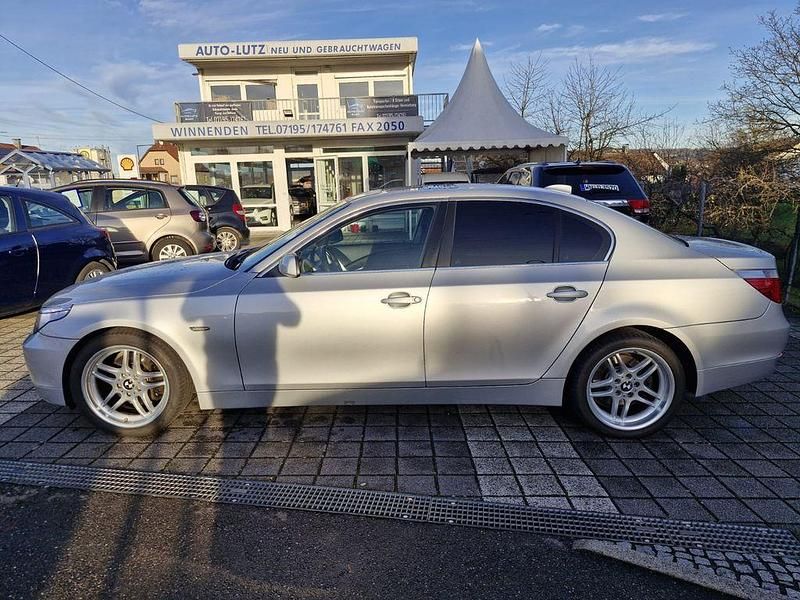 Silber Gebraucht 2005 BMW 525 Limousine | 4.999 € (Fairer Preis) - Bild 1/4