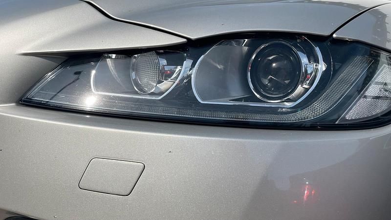 Gebraucht Jaguar F-Pace R-Sport 300 PS (220 kW) 2017 Beige SUV