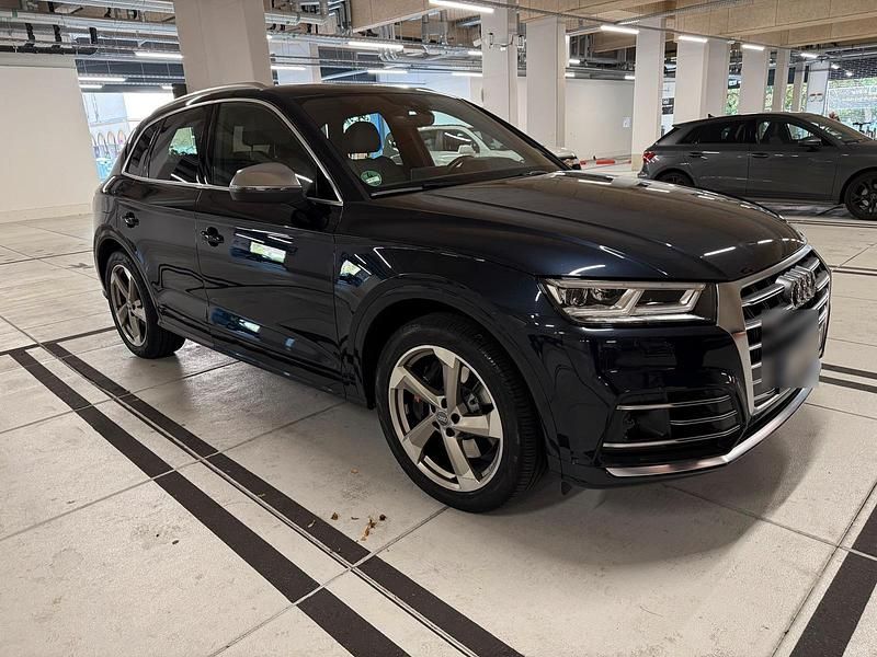 Blau Gebraucht 2019 Audi SQ5 SUV | 36.999 € (Guter Preis) - Bild 1/4