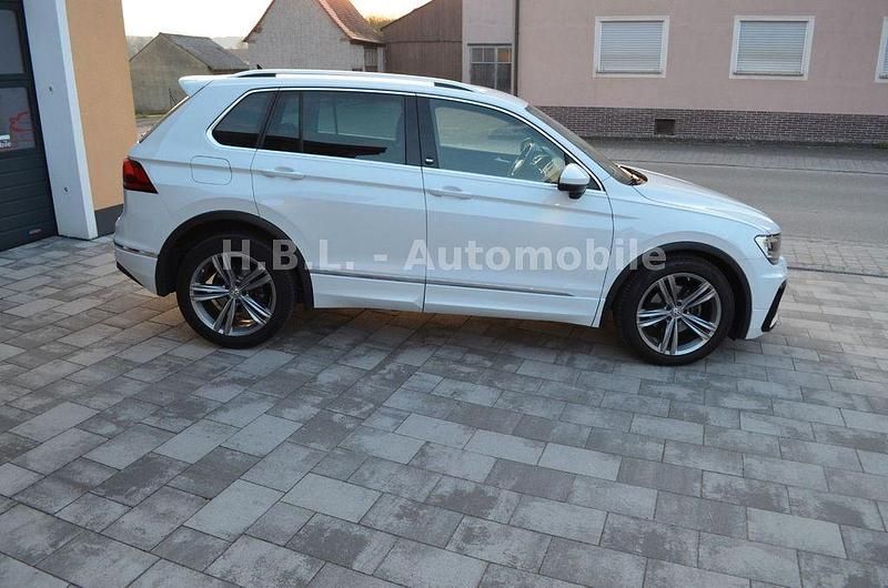 Gebraucht VW Tiguan Sound 150 PS (110 kW) 2017 Weiß SUV