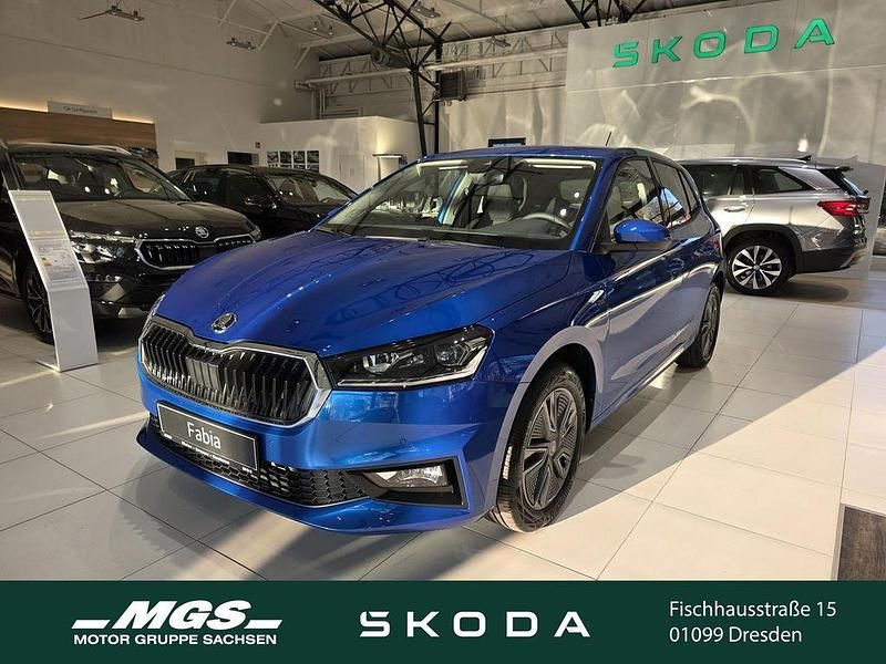 Gebraucht Skoda Fabia Tour 116 PS (85 kW) 2025 Raceblau metallic Limousine