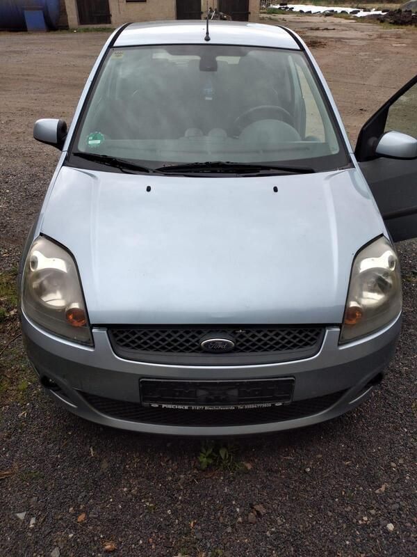 Andere außenfarben Gebraucht 2007 Ford Fiesta Kleinwagen | 1.000 € - Bild 1/4