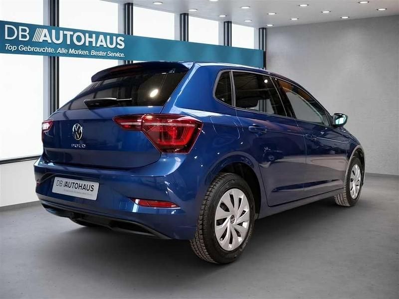 Gebraucht VW Polo Life 110 PS (80 kW) 2023 Blau Kleinwagen