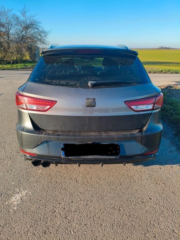 Gebraucht Seat Leon ST FR 184 PS (135 kW) 2015 Grau Kombi