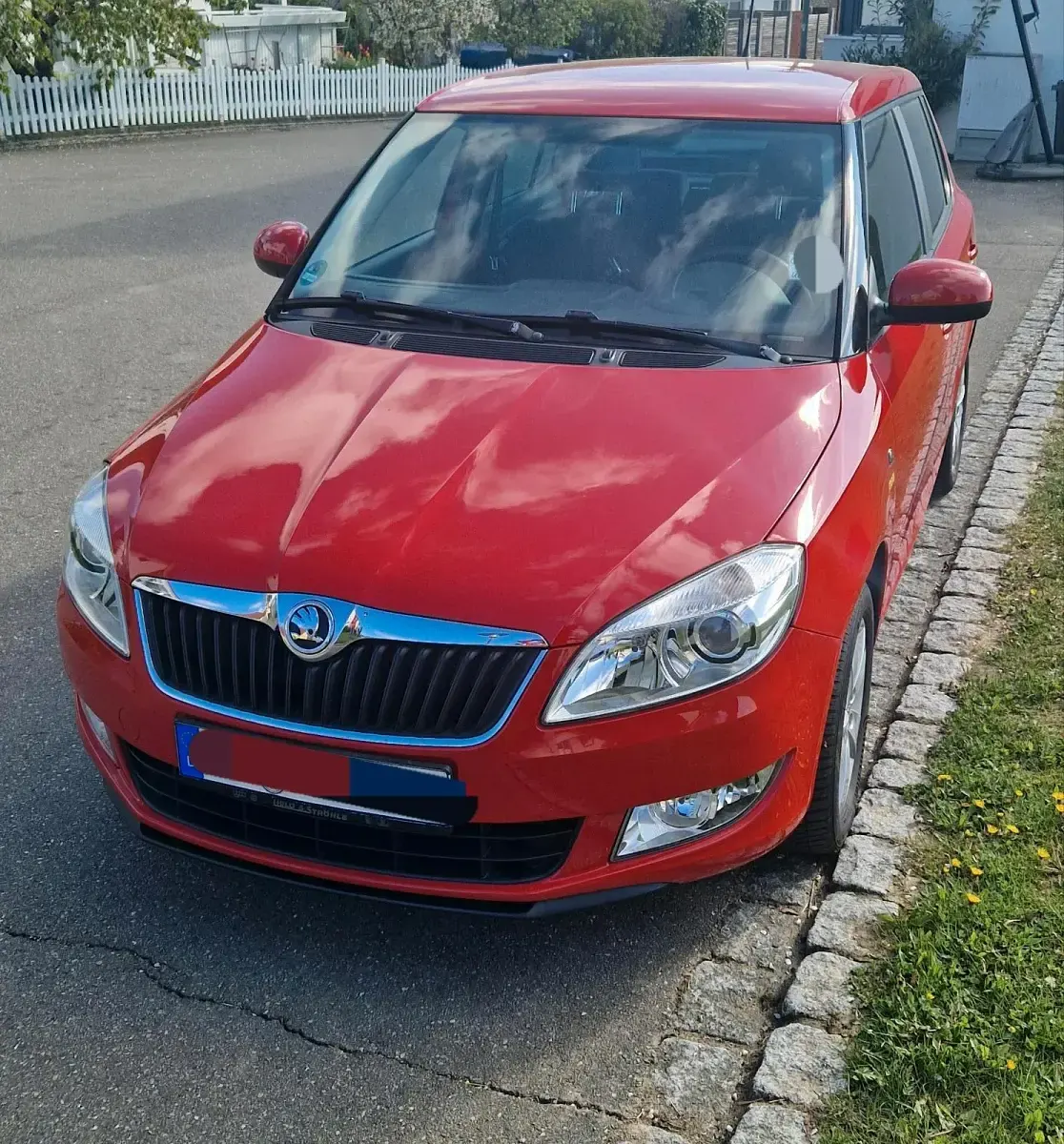 Gebraucht Skoda Fabia Fresh 85 PS (62 kW) 2014 Rot Kleinwagen