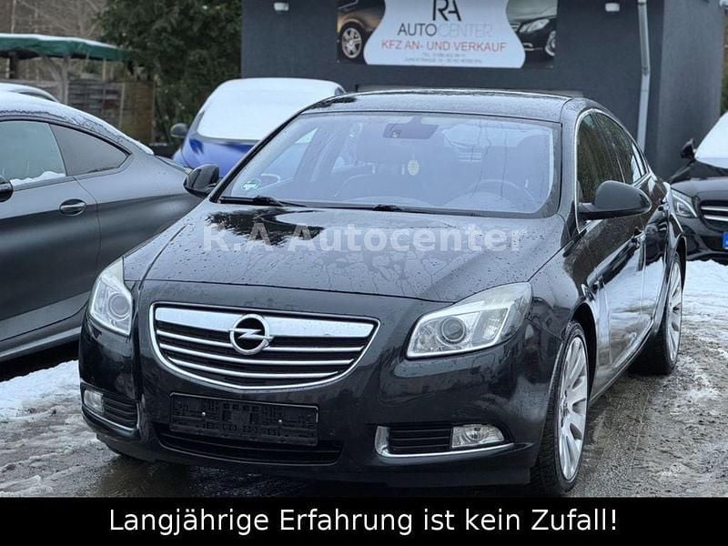 Schwarz Gebraucht 2010 Opel Insignia Cosmo Limousine | 2.200 € (Superpreis) - Bild 1/4