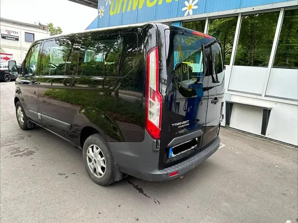 Käytetty Ford Transit Custom 155 HP (114 kW) 2013 Musta Tila-auto