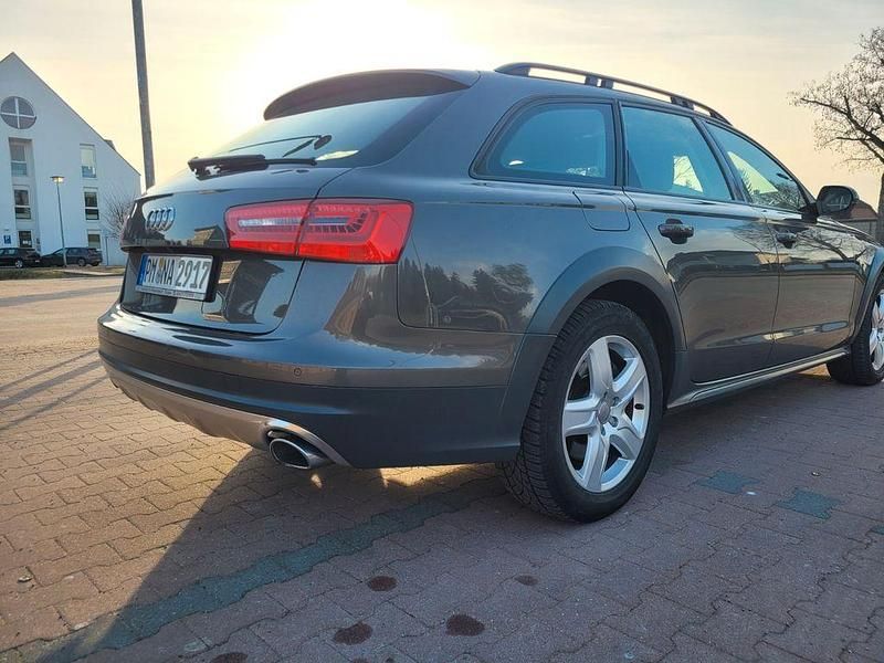 Gebraucht Audi A6 Allroad 245 PS (180 kW) 2012 Braun Kombi
