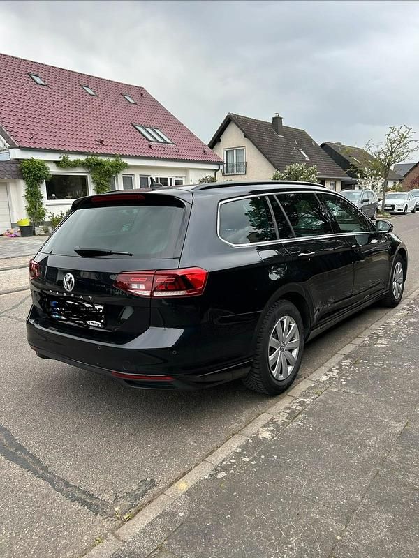 Gebraucht VW Passat Business 190 PS (139 kW) 2019 Schwarz Kombi