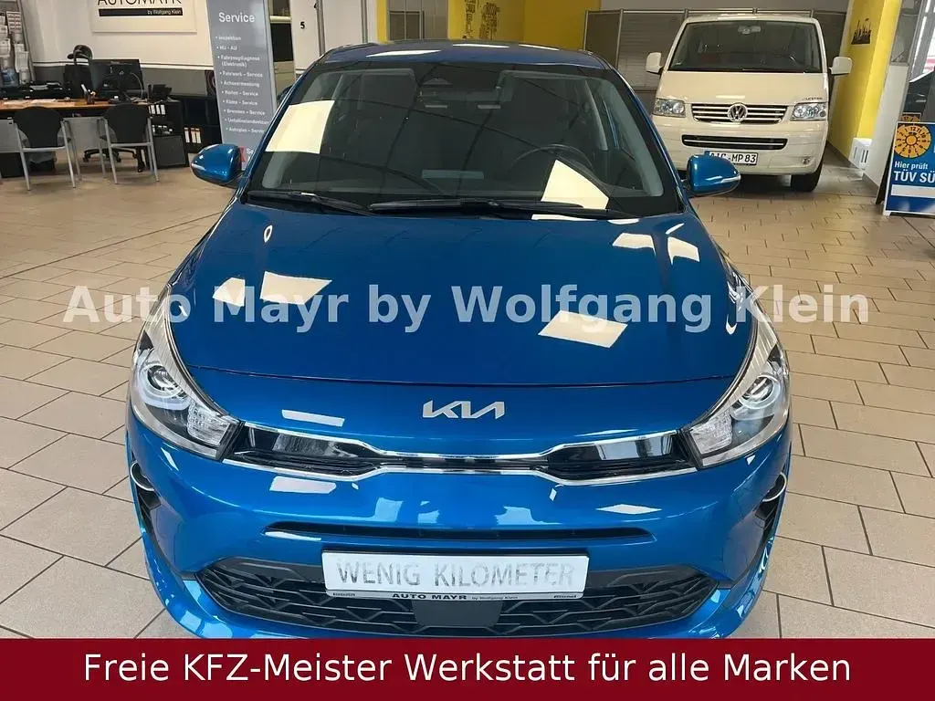 Gebraucht Kia Rio Vision 101 PS (74 kW) 2023 Blau Limousine