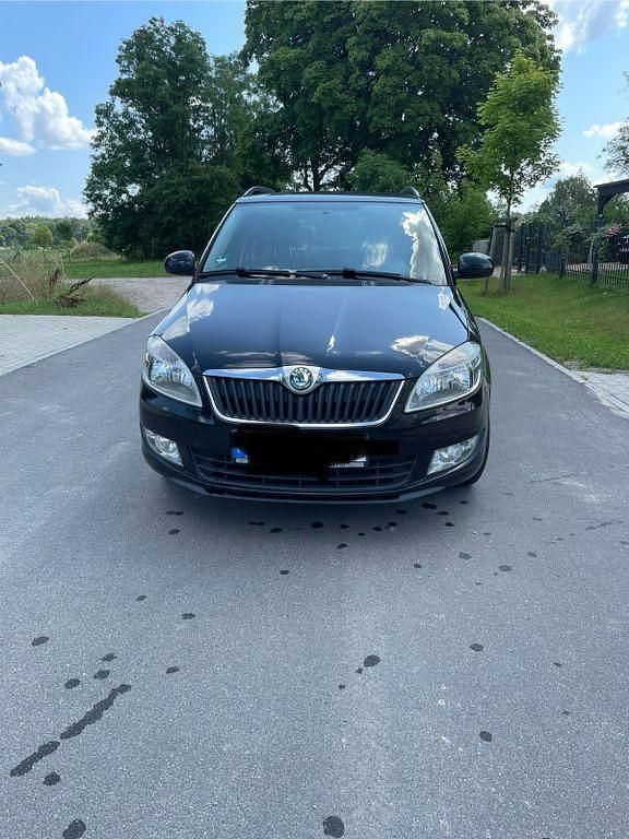 Schwarz Gebraucht 2010 Skoda Fabia Classic Kombi | 2.750 € (Fairer Preis) - Bild 1/4