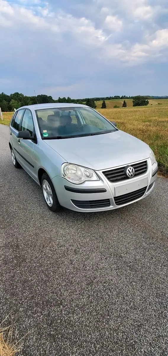 Gebraucht VW Polo 69 PS (50 kW) 2009 Silber Kleinwagen