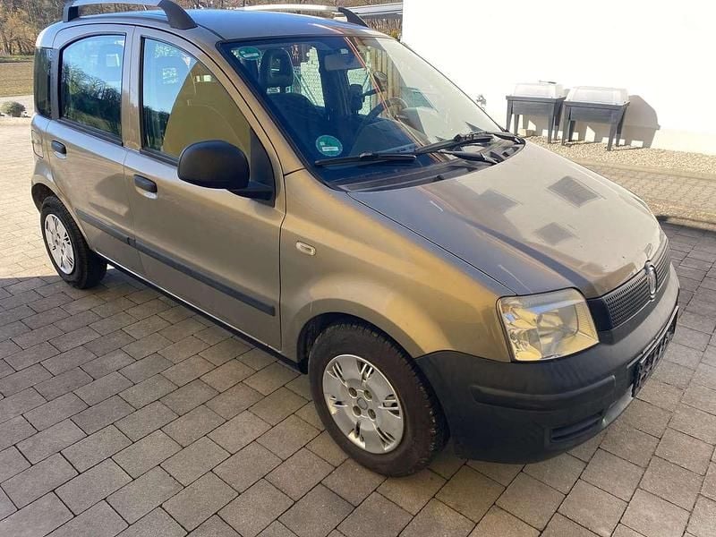 Gebraucht Fiat Panda Active 54 PS (39 kW) 2010 Cumbia beige Kleinwagen