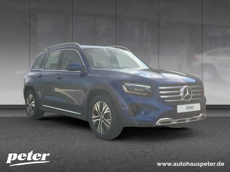 Metalliclack spektralblau Gebraucht 2023 Mercedes GLB220 Advanced SUV | 44.870 € (Superpreis) - Bild 1/3