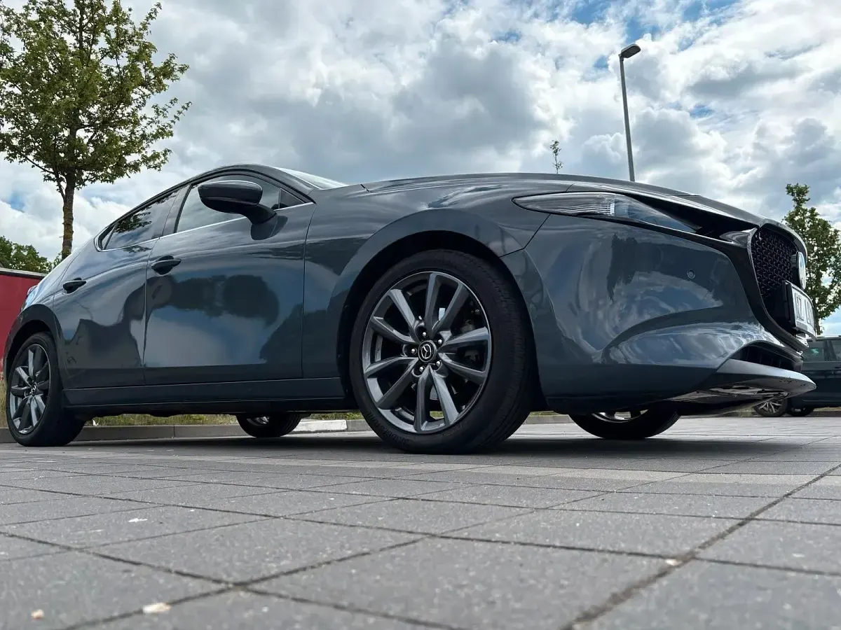 Gebraucht Mazda 3 150 PS (110 kW) 2020 Andere farben Limousine