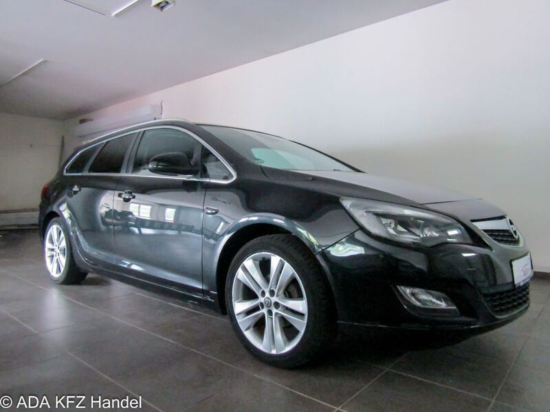 Schwarz Gebraucht 2012 Opel Astra Sport Kombi | 6.390 € (Etwas zu teuer) - Bild 1/4