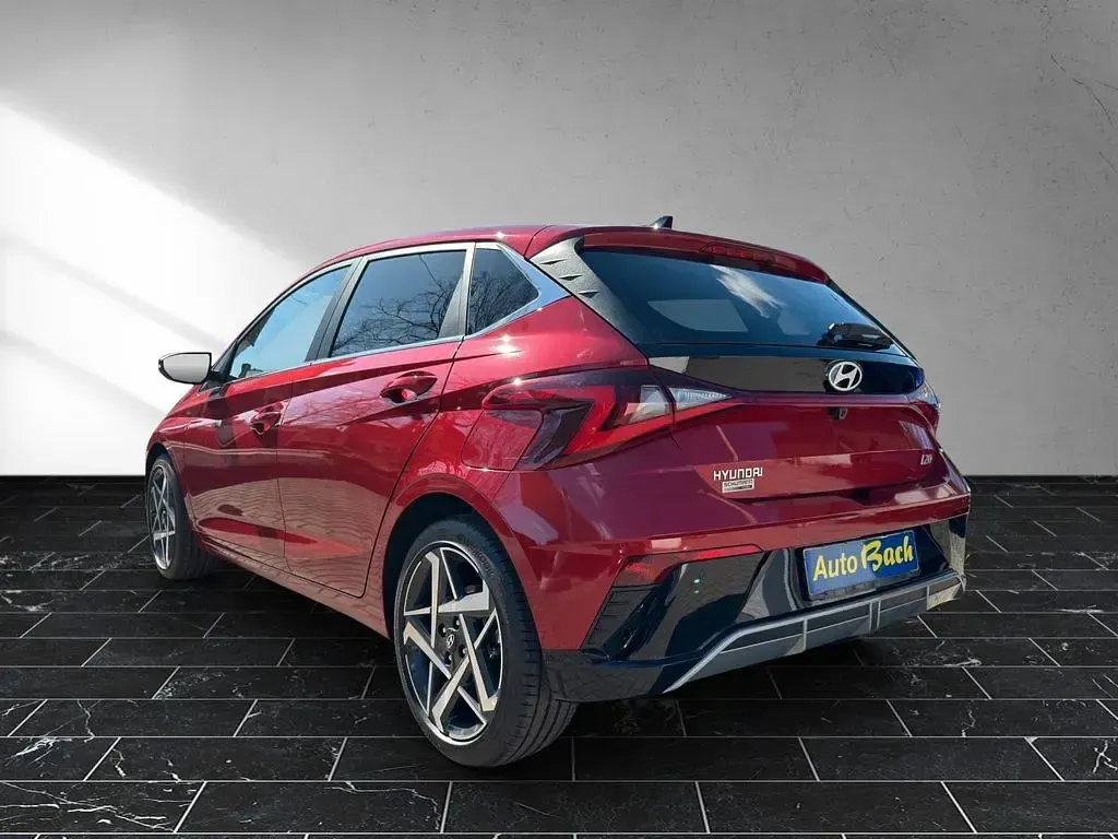 Neu Hyundai i20 N Line 101 PS (74 kW) 2025 Rot Kleinwagen