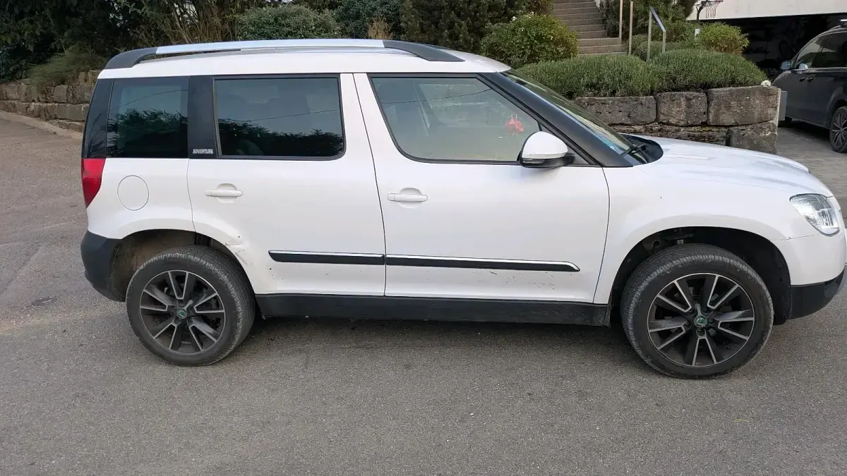 Gebraucht Skoda Yeti 110 PS (80 kW) 2013 Weiß SUV