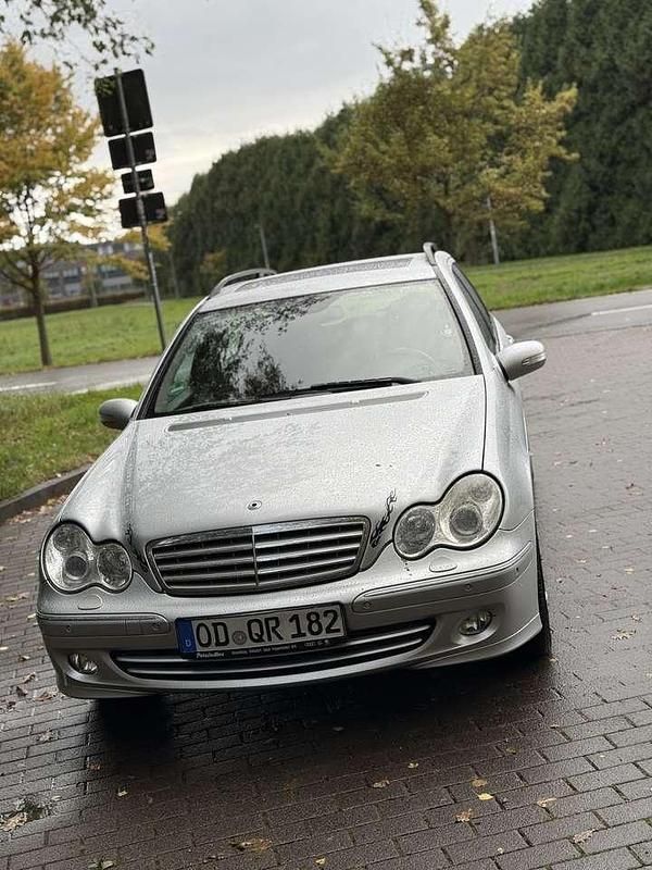 Gebraucht Mercedes C200 Sport Edition 163 PS (119 kW) 2006 Grau Kombi