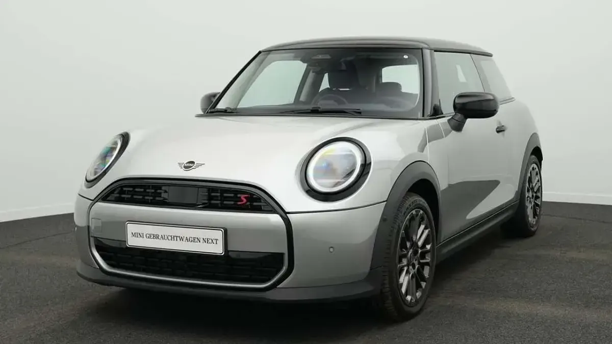 Second-hand Mini Cooper S Classic 204 CP (150 kW) 2024 Gri Hatchback