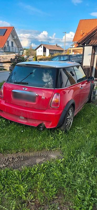 Second-hand Mini Cooper 116 CP (85 kW) 2003 Roșu Hatchback