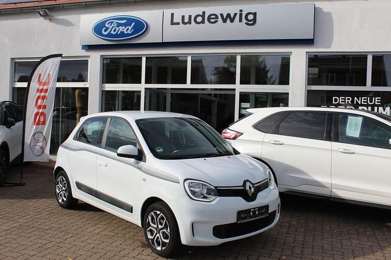 Weiß Gebraucht 2020 Renault Twingo LIMITED Kleinwagen | 10.690 € (Fairer Preis) - Bild 1/4