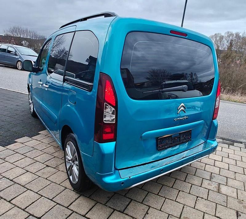Gebraucht Citroën Berlingo 98 PS (72 kW) 2014 Blau Van / Kleinbus