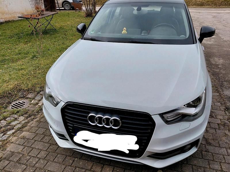 Gebraucht Audi A1 S-Line 86 PS (63 kW) 2014 Weiß Kleinwagen