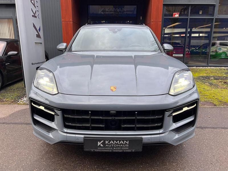 Gebraucht Porsche Cayenne Sport 470 PS (345 kW) 2024 Grau SUV