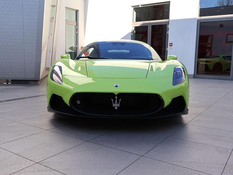 Neu Maserati MC20 630 PS (463 kW) 2026 Grün
