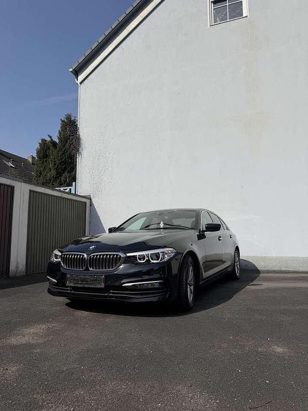 Gebraucht BMW 520 190 PS (139 kW) 2018 Schwarz Limousine