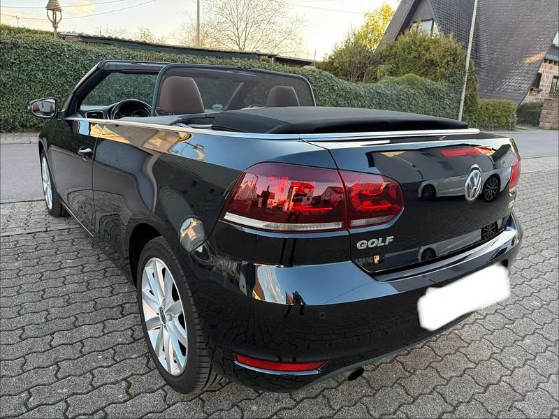 Gebraucht VW Golf Cabriolet 105 PS (77 kW) 2012 Schwarz Cabrio