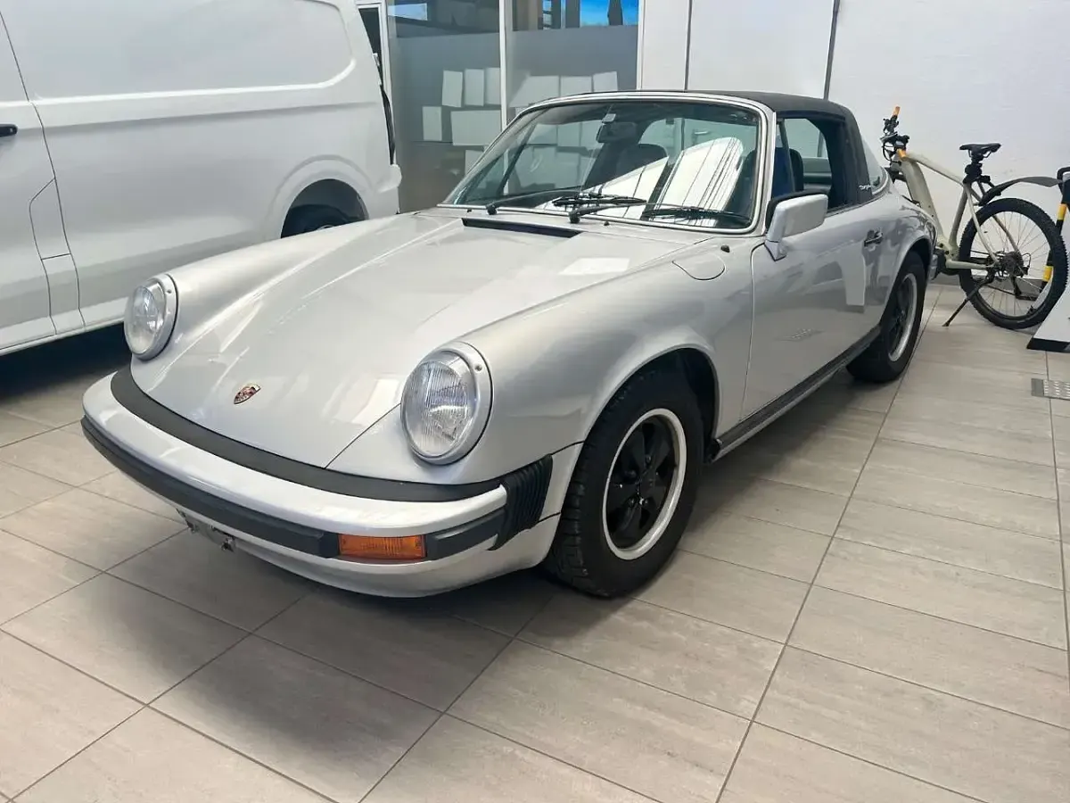 Gebraucht Porsche 911 165 PS (121 kW) 1977 Silber Coupé